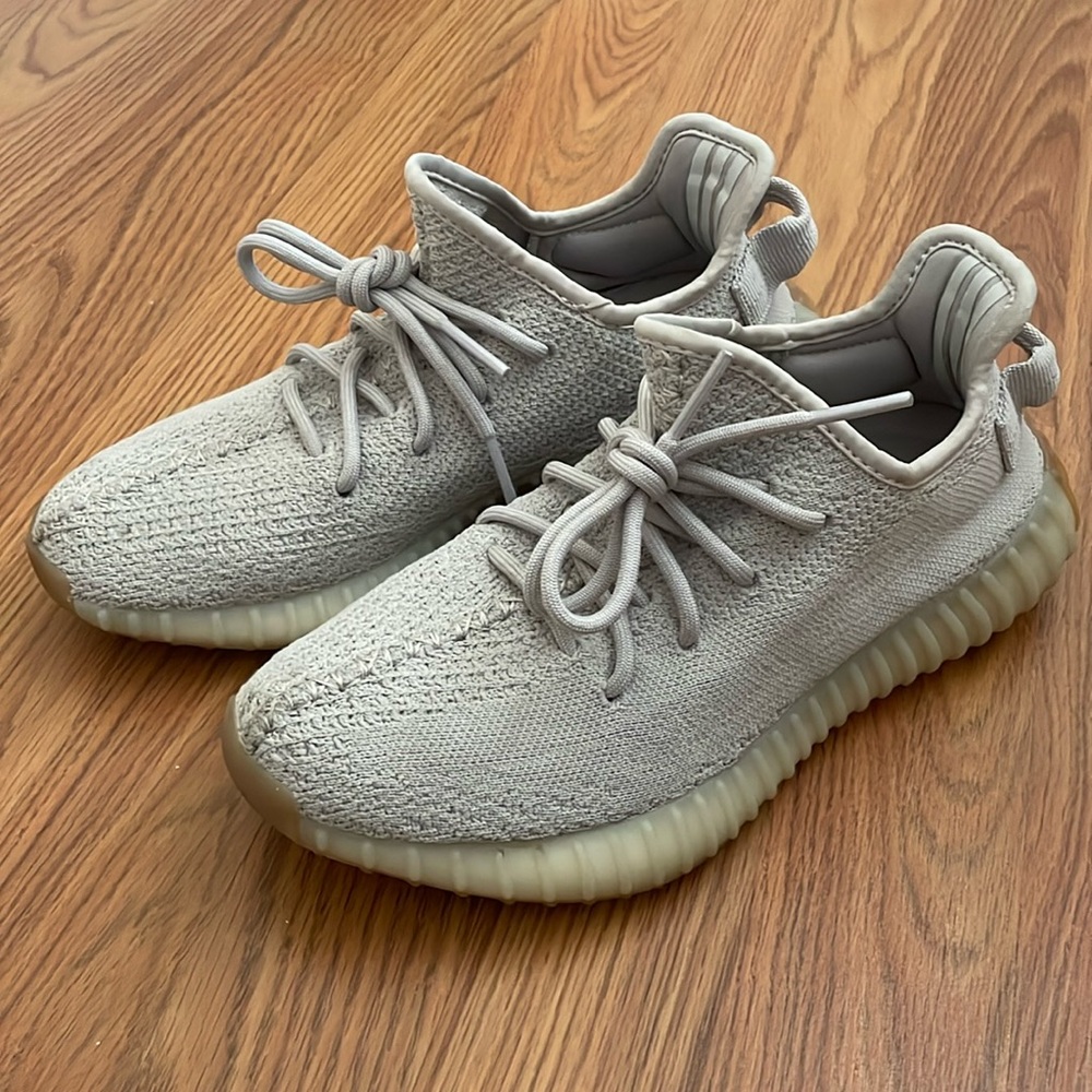 Yeezy Boost 350 V2 Sesame